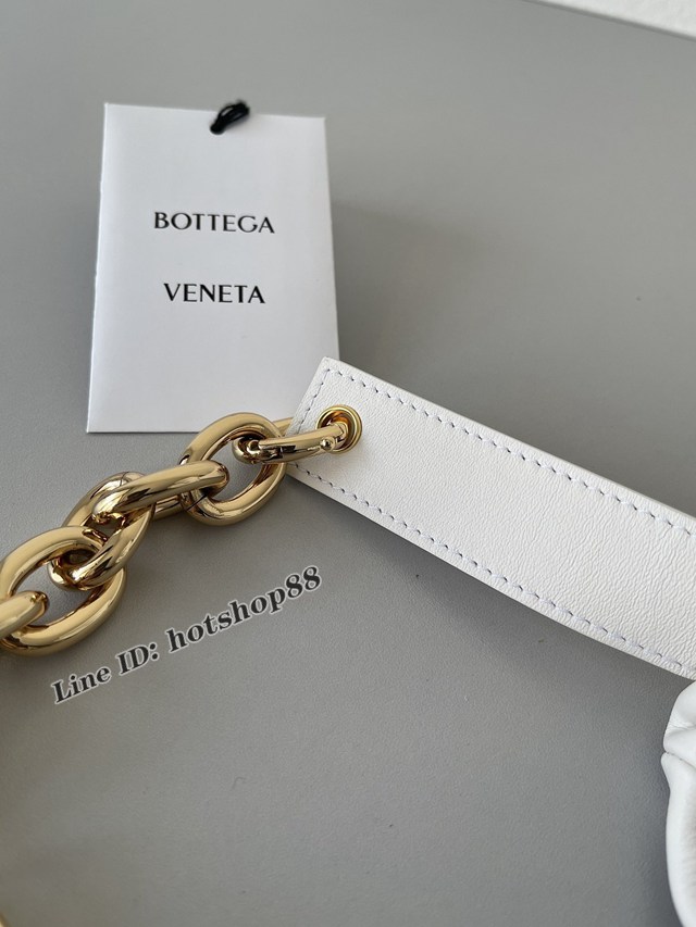 BV專櫃斜挎女包 葆蝶家早春新款鏈條雲朵包 651445 bbv1130